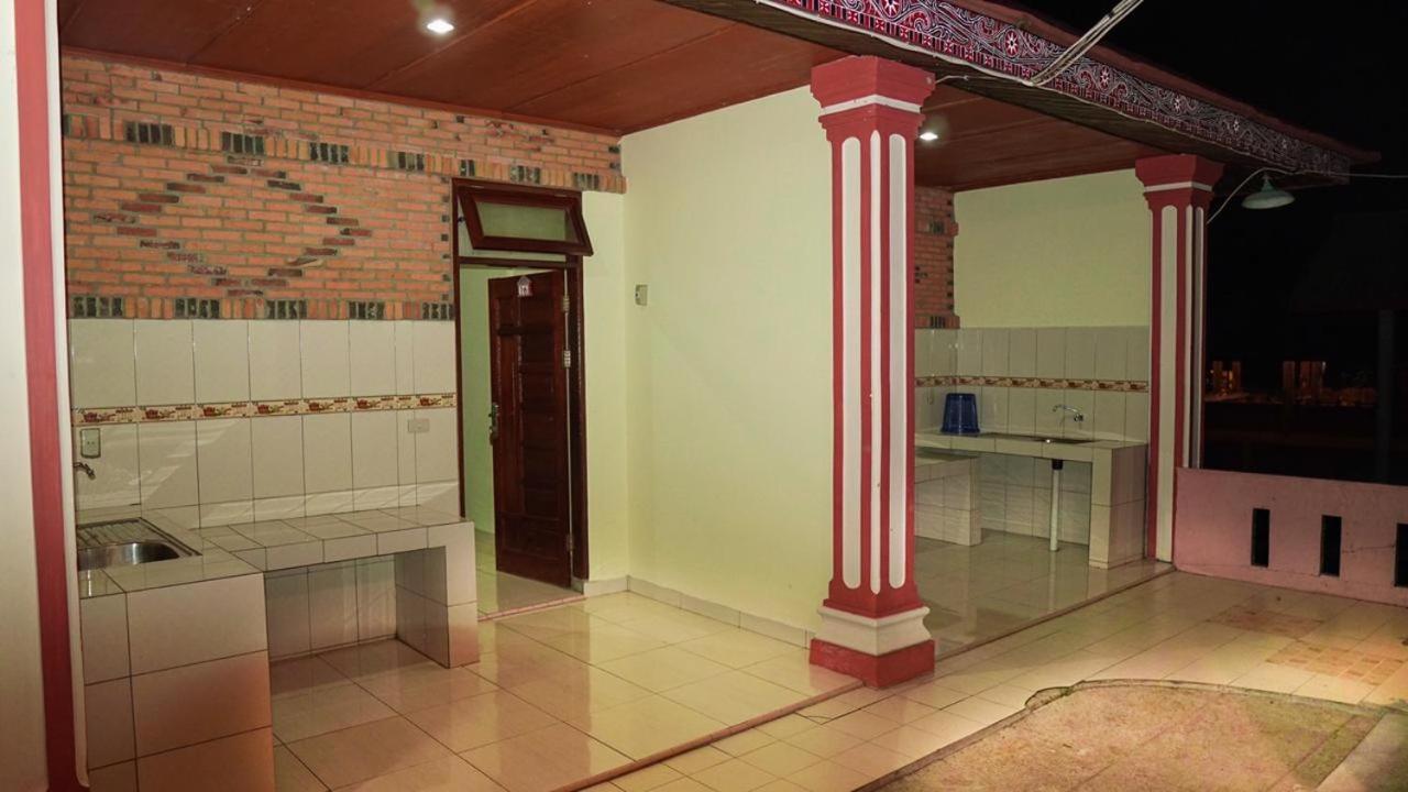 茱迪塔小屋旅馆 图克图克 外观 照片